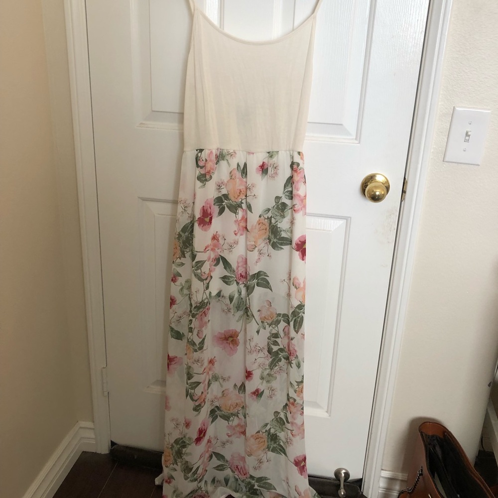 Long maxi floral dress